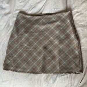 Baecay Beaute size Med peach plaid mini skirt